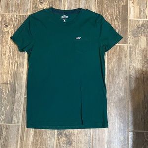 Hollister Green Short Sleeve Shirt. Men’s XS